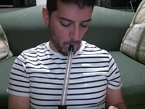 Snapshot of quitomanec chatting on 16, 9, 2025 quitomanec online show from 16, 9, 2025