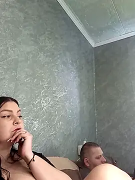 Snapshot of Greta_Tamar chatting on 5, 3, 2025 Greta Tamar online show from 5, 3, 2025