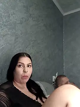 Snapshot of Greta_Tamar chatting on 5, 3, 2025 Greta Tamar online show from 5, 3, 2025