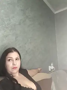 Snapshot of Greta_Tamar chatting on 6, 3, 2025 Greta Tamar online show from 6, 3, 2025