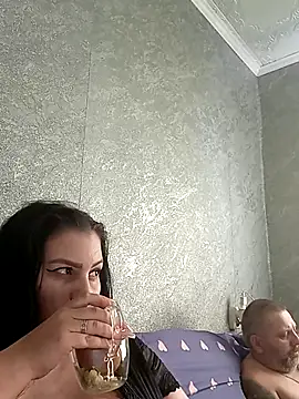 Snapshot of Greta_Tamar chatting on 7, 3, 2025 Greta Tamar online show from 7, 3, 2025