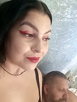 Snapshot of Greta_Tamar chatting on 3, 11, 2025 Greta Tamar online show from 3, 11, 2025