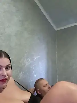 Snapshot of Greta_Tamar chatting on 3, 12, 2025 Greta Tamar online show from 3, 12, 2025