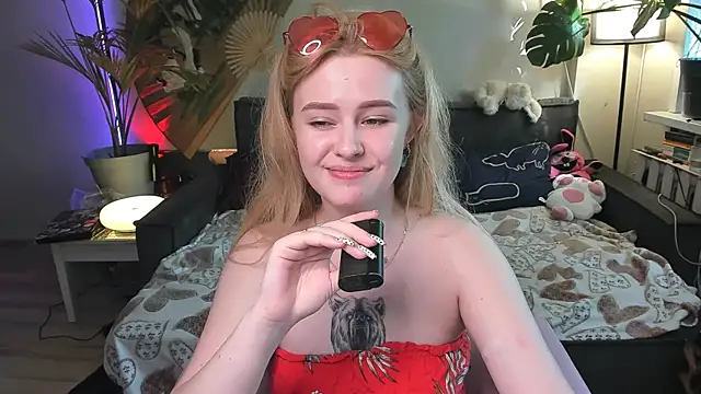 Alexa Pirs online show from 18, 5, 2026