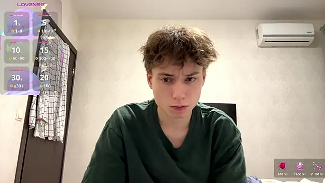 Snapshot of aronrodrigos chatting on 16, 2, 2025 aronrodrigos online show from 16, 2, 2025