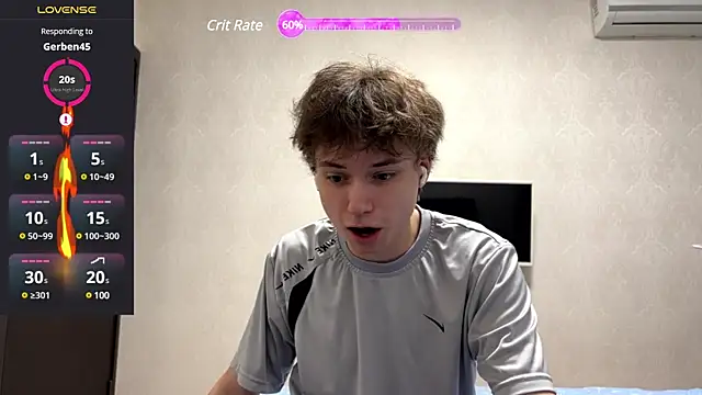 Snapshot of aronrodrigos chatting on 8, 3, 2025 aronrodrigos online show from 8, 3, 2025