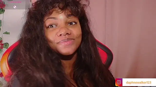 Daphnewalker   online show from 10, 2, 2026