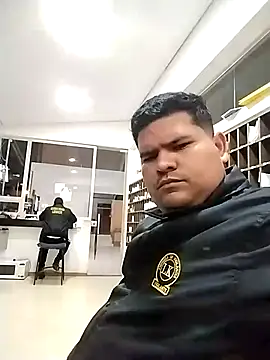 Snapshot of oscarshow24 chatting on 27, 2, 2025 oscarshow24 online show from 27, 2, 2025