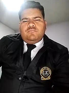 Snapshot of oscarshow24 chatting on 1, 3, 2025 oscarshow24 online show from 1, 3, 2025