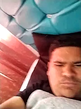 Snapshot of oscarshow24 chatting on 3, 3, 2025 oscarshow24 online show from 3, 3, 2025