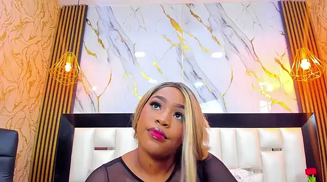 TianahGlow online show from 24, 2, 2025