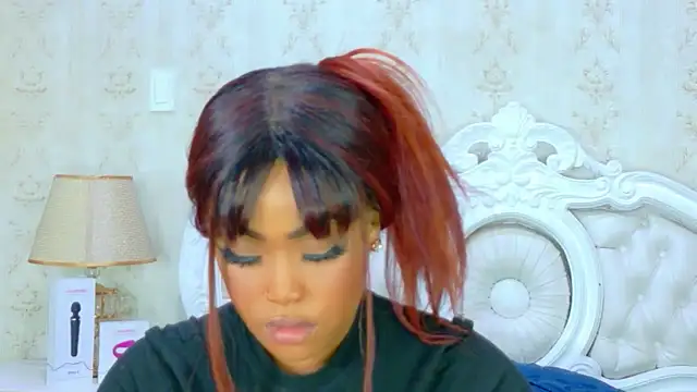 TianahGlow online show from 6, 2, 2026