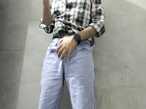 Snapshot of Lustyluckyy chatting on 31, 10, 2025 Lustyluckyy online show from 31, 10, 2025