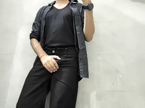 Snapshot of Lustyluckyy chatting on 13, 11, 2025 Lustyluckyy online show from 13, 11, 2025