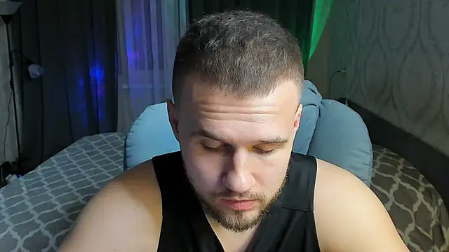 Snapshot of Vladik_b chatting on 1, 3, 2025 Vladik b online show from 1, 3, 2025