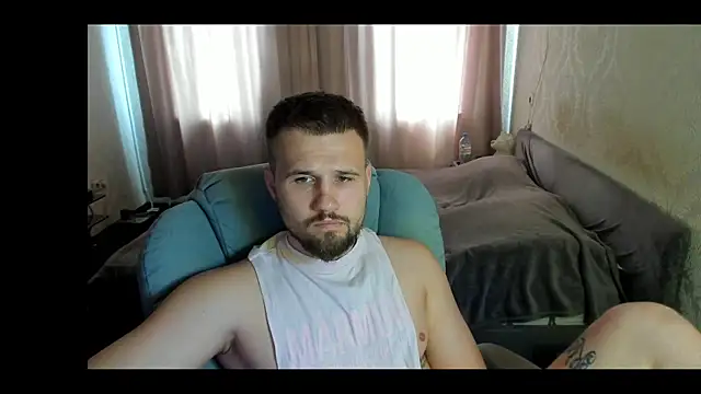 Snapshot of Vladik_b chatting on 1, 7, 2026 Vladik b online show from 1, 7, 2026