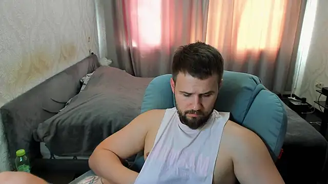 Snapshot of Vladik_b chatting on 14, 7, 2026 Vladik b online show from 14, 7, 2026