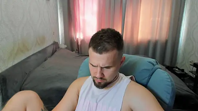 Snapshot of Vladik_b chatting on 15, 7, 2026 Vladik b online show from 15, 7, 2026