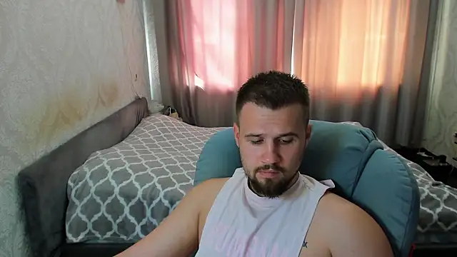 Snapshot of Vladik_b chatting on 24, 7, 2026 Vladik b online show from 24, 7, 2026