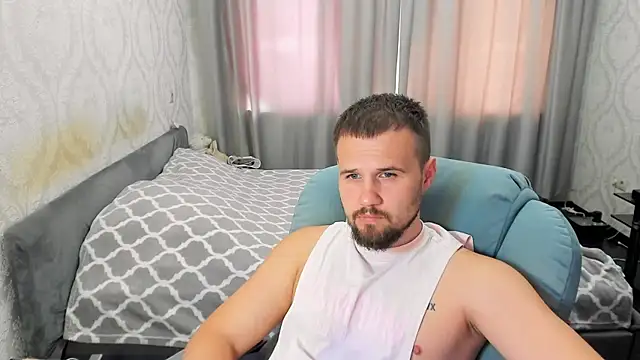 Snapshot of Vladik_b chatting on 29, 7, 2026 Vladik b online show from 29, 7, 2026