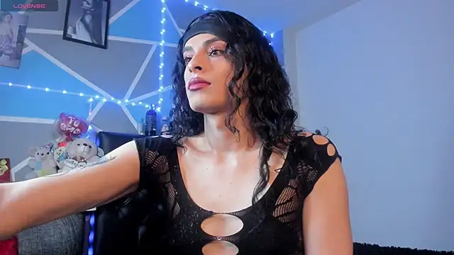 Snapshot of Meghan_hott chatting on 2, 3, 2026 Meghan hott online show from 2, 3, 2026