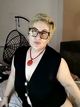 Snapshot of Pumabionda chatting on 8, 3, 2025 Pumabionda online show from 8, 3, 2025