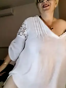 Snapshot of Pumabionda chatting on 4, 11, 2025 Pumabionda online show from 4, 11, 2025