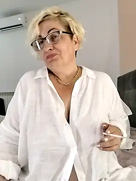Snapshot of Pumabionda chatting on 4, 7, 2026 Pumabionda online show from 4, 7, 2026