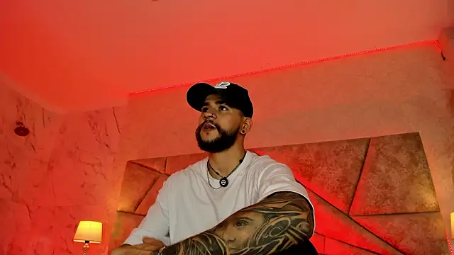 Snapshot of DickGriffith_ chatting on 10, 2, 2026 DickGriffith online show from 10, 2, 2026