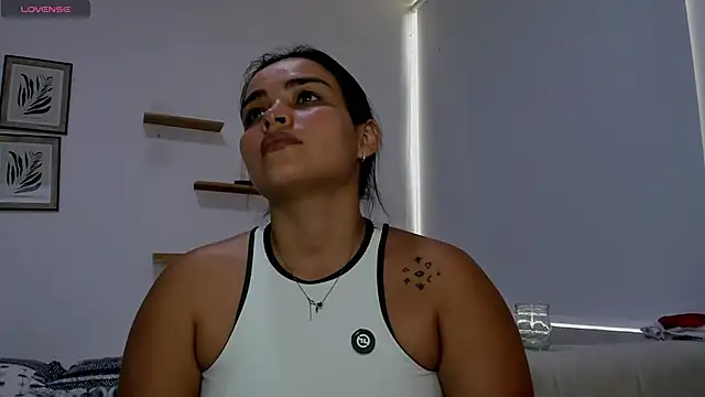 sarita bigbooty  online show from 14, 12, 2025