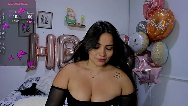 Snapshot of sarita_bigbooty_ chatting on 4, 5, 2026 sarita bigbooty online show from 4, 5, 2026