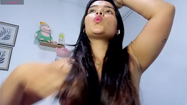 Snapshot of sarita_bigbooty_ chatting on 7, 6, 2026 sarita bigbooty online show from 7, 6, 2026