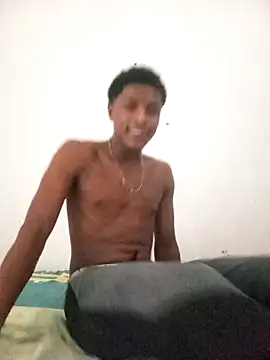 Snapshot of Bichorro chatting on 12, 10, 2025 Bichorro online show from 12, 10, 2025