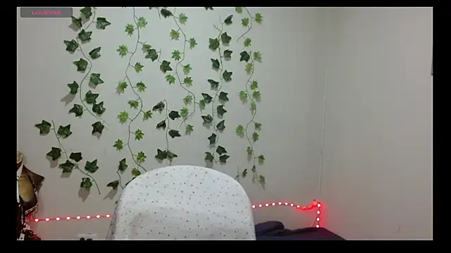 Snapshot of SamanthaGreen- chatting on 27, 9, 2025 SamanthaGreen- online show from 27, 9, 2025