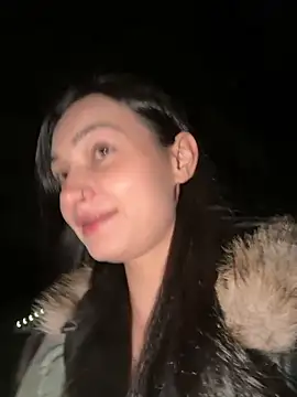 lunalovelee online show from 21, 10, 2025