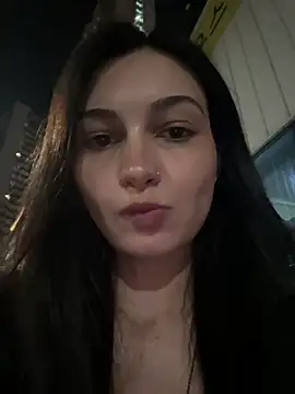 lunalovelee online show from 15, 6, 2026