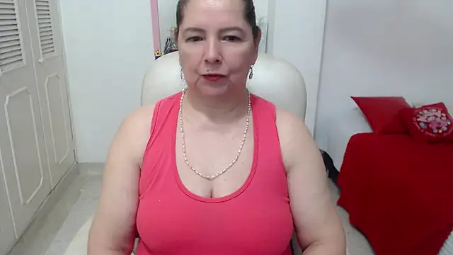 Snapshot of leonela_69 chatting on 3, 6, 2026 leonela 69 online show from 3, 6, 2026