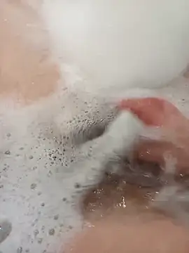 Snapshot of flo000031 chatting on 11, 3, 2026 flo000031 online show from 11, 3, 2026