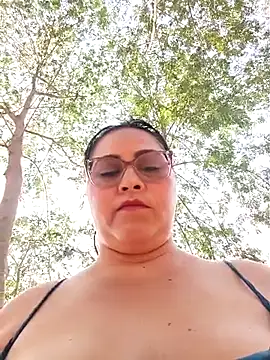 promiscuous-indecent-momm online show from 13, 2, 2026