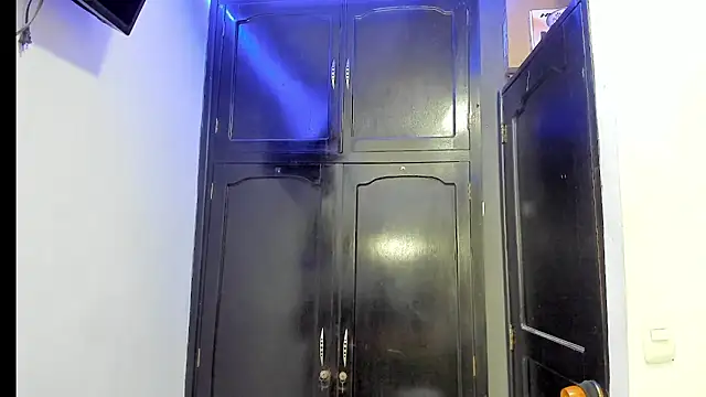 Dollcatalina online show from 1, 3, 2025