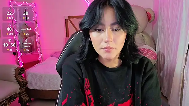 LUDO KITTY TAY online show from 13, 9, 2025