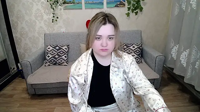 Snapshot of Finna_39 chatting on 7, 3, 2025 Finna 39 online show from 7, 3, 2025