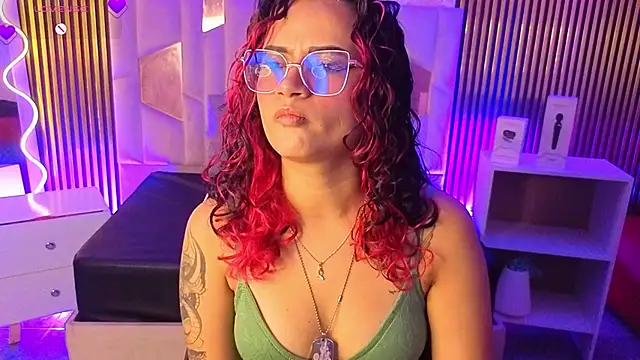 kristen tay online show from 11, 3, 2026