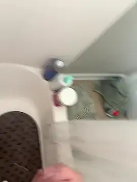 Snapshot of danyh2023 chatting on 27, 11, 2025 danyh2023 online show from 27, 11, 2025