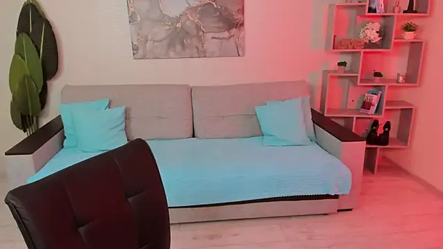 GabriellaMays online show from 27, 3, 2026