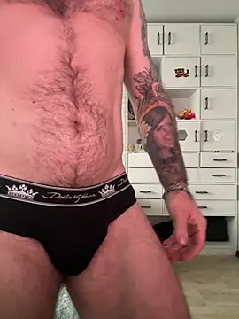 Snapshot of AlexFuck_79 chatting on 1, 3, 2025 AlexFuck 79 online show from 1, 3, 2025