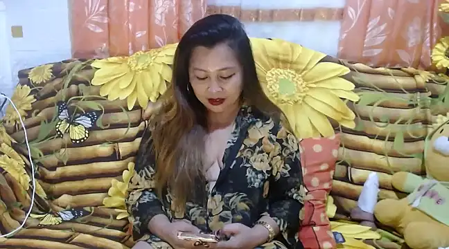 UrSweetClassyPinay online show from 17, 12, 2024