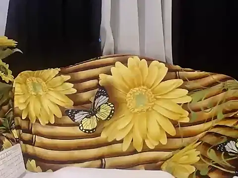 Snapshot of UrSweetClassyPinay chatting on 17, 4, 2026 UrSweetClassyPinay online show from 17, 4, 2026