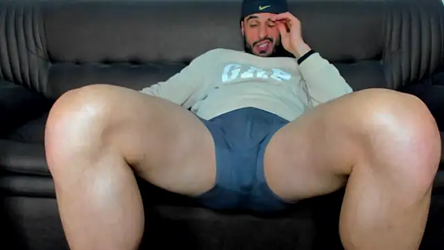 sexyhotmusclesforyou1 online show from 17, 3, 2025