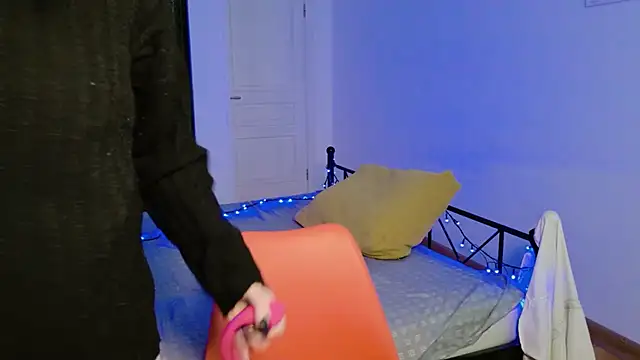 RaileReed online show from 10, 2, 2026